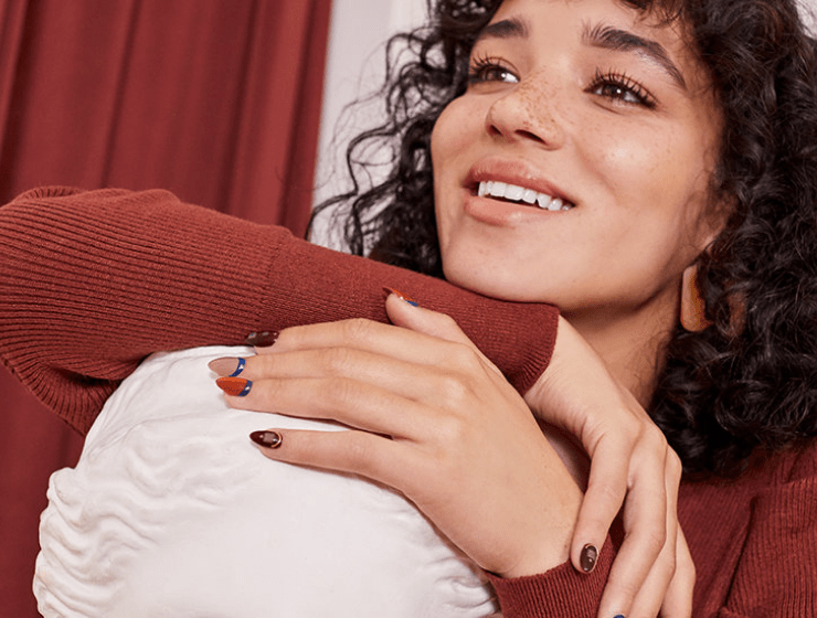 MANUCURE : QUELLE EST LA TENDANCE VERNIS &Agrave; SUIVRE CET AUTOMNE 2020 ?