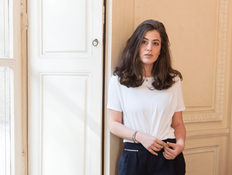 ON A INTERVIEWÉ ABIGAIL ASSOR, L’AUTEURE DU LIVRE AUSSI RICHE QUE LE ROI ON A INTERVIEWÉ ABIGAIL ASSOR, L’AUTEURE DU LIVRE AUSSI RICHE QUE LE ROI