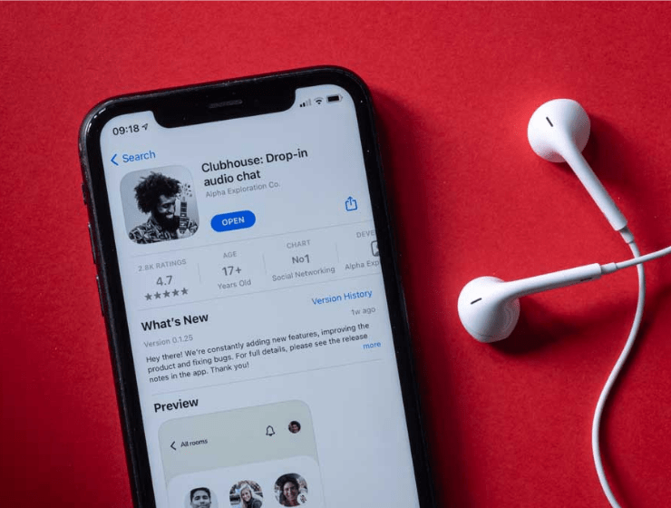 ON A TEST&Eacute; CLUBHOUSE, LE NOUVEAU R&Eacute;SEAU SOCIAL QUI FAIT PARLER (DE LUI)
