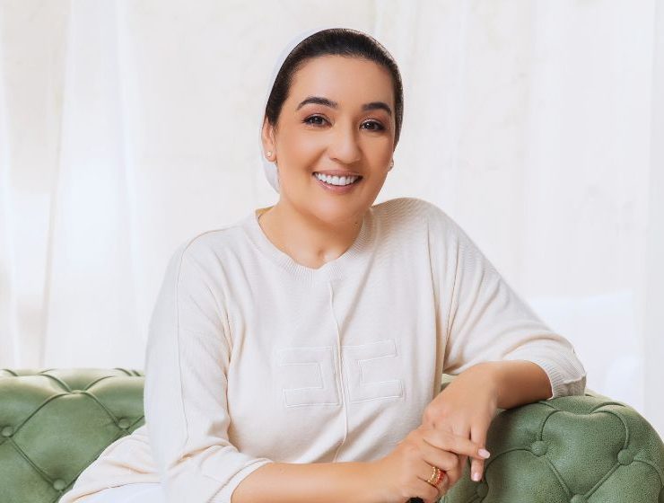 MOUNA ABASSY : ENTRETIEN AVEC LA FONDATRICE D’IZIL BEAUTY, LA MARQUE QUI CARTONNE À DUBAÏ MOUNA ABASSY : ENTRETIEN AVEC LA FONDATRICE D’IZIL BEAUTY, LA MARQUE QUI CARTONNE À DUBAÏ
