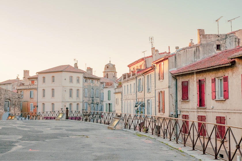 ARLES, L’AUTRE SUD