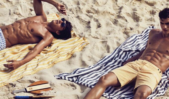 MAILLOTS HOMME : 7 MODÈLES POUR FAIRE DES VAGUES