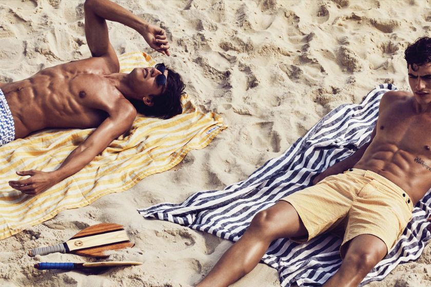 MAILLOTS HOMME : 7 MODÈLES POUR FAIRE DES VAGUES