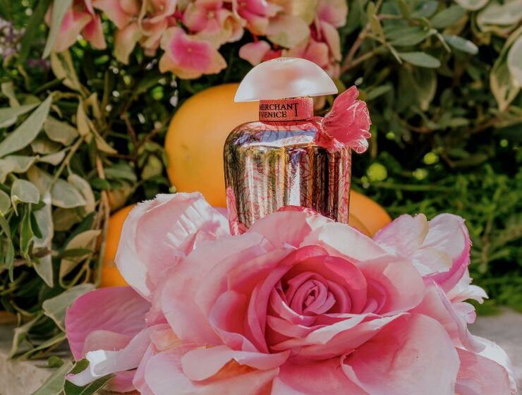 THE MERCHANT OF VENICE REVISITE SON PARFUM &Agrave; LA ROSE ET VOUS ALLEZ L&rsquo;ADORER