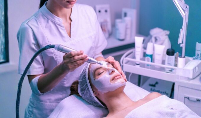 SOIN HYDRAFACIAL : QUE FAUT-IL SAVOIR AVANT DE SE LANCER ?