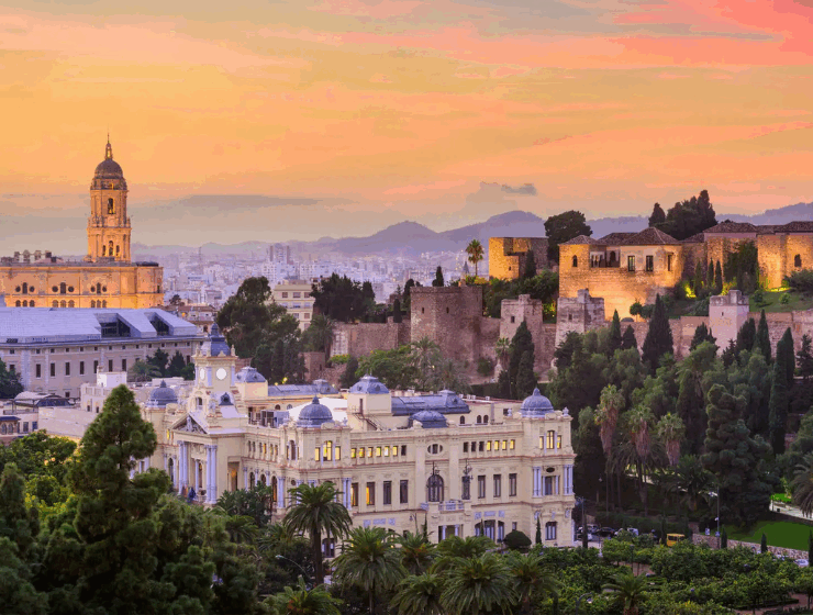 VOYAGE &Agrave; M&Aacute;LAGA : POURQUOI LA CIT&Eacute; ANDALOUSE M&Eacute;RITE PLUS QU&rsquo;UNE ESCALE ?
