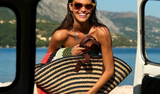TROUSSE DE PLAGE : LES 6 ESSENTIELS QUI SAUVENT L&rsquo;ÉTÉ